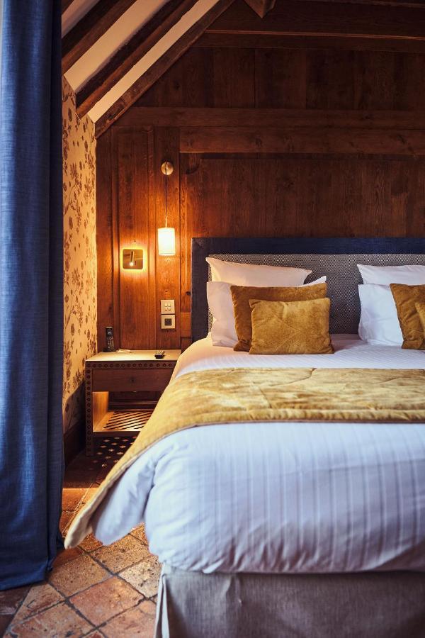 Готель Relais Bernard Loiseau Сольє Екстер'єр фото